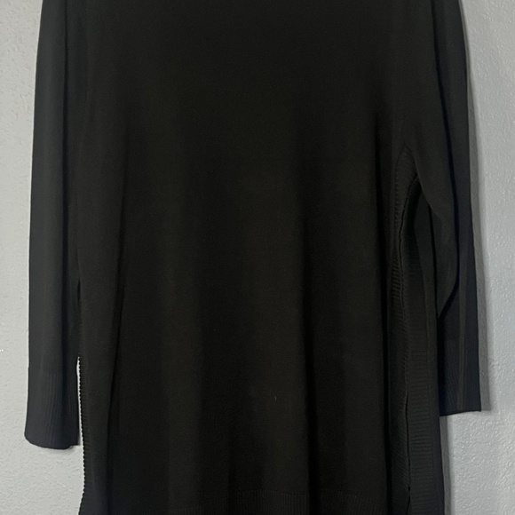 Cocobleu Sweater Women’s XL Plain Black Lightweight Thin Side Slit Sides NWT - Picture 7 of 8